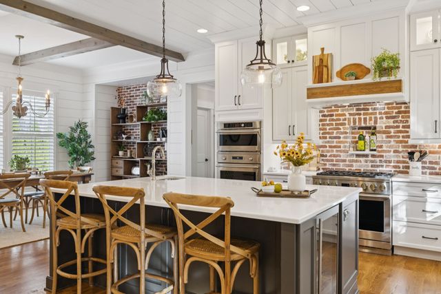 1023 Benelli Park Ct, Franklin, TN 37064