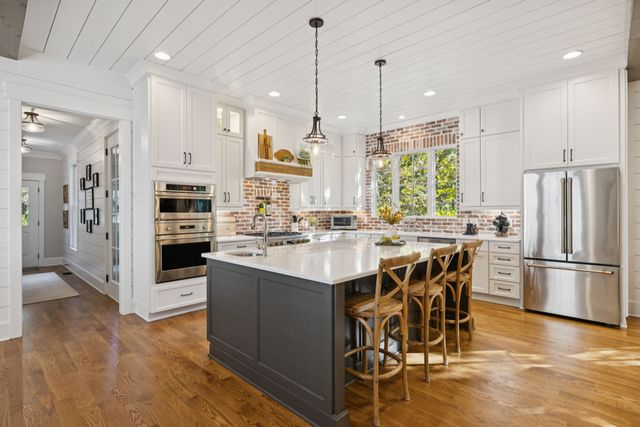 1023 Benelli Park Ct, Franklin, TN 37064