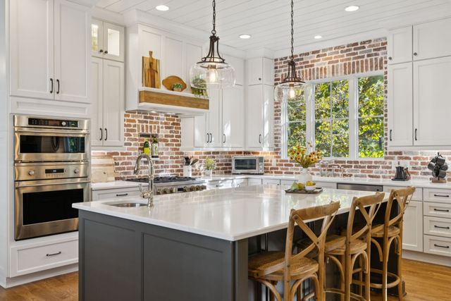 1023 Benelli Park Ct, Franklin, TN 37064