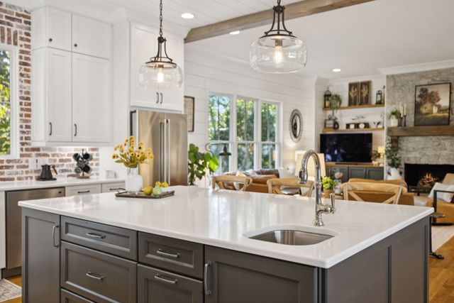 1023 Benelli Park Ct, Franklin, TN 37064