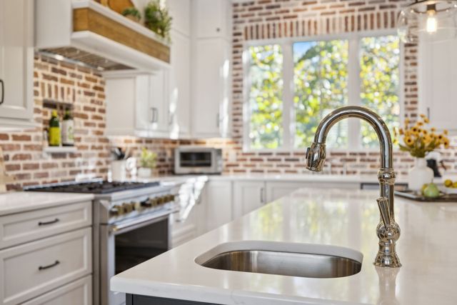 1023 Benelli Park Ct, Franklin, TN 37064