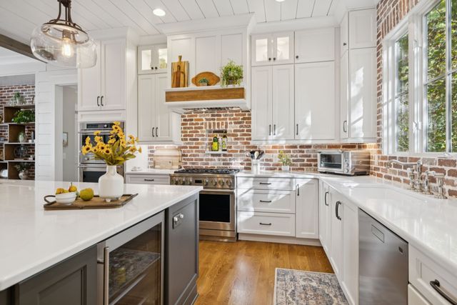 1023 Benelli Park Ct, Franklin, TN 37064