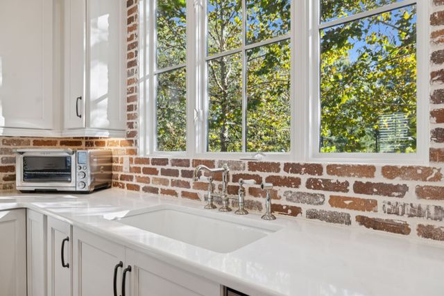 1023 Benelli Park Ct, Franklin, TN 37064