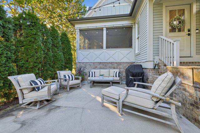 1023 Benelli Park Ct, Franklin, TN 37064