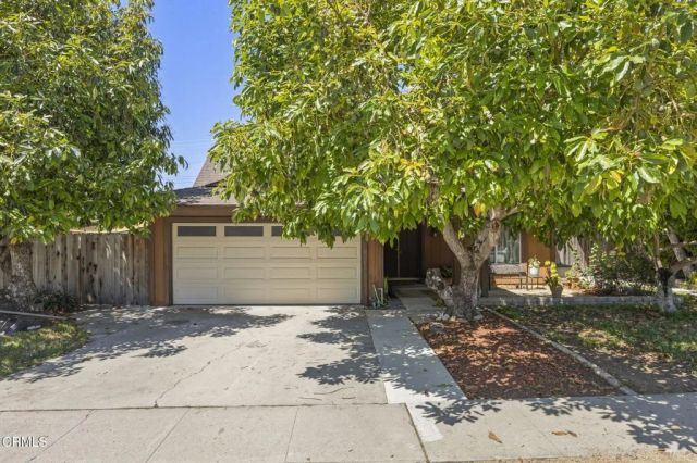 273 Brentwood Avenue, Ventura, CA 93003