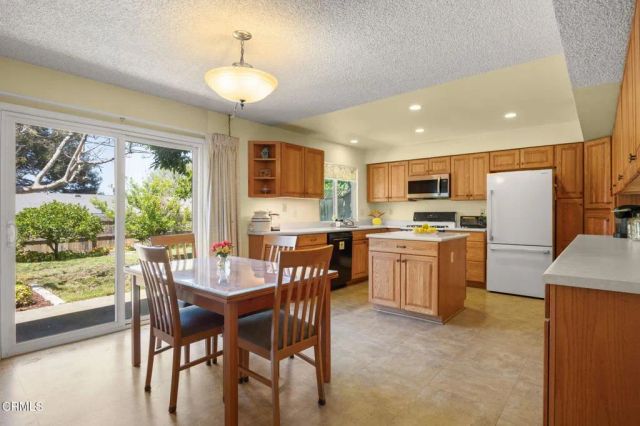 273 Brentwood Avenue, Ventura, CA 93003