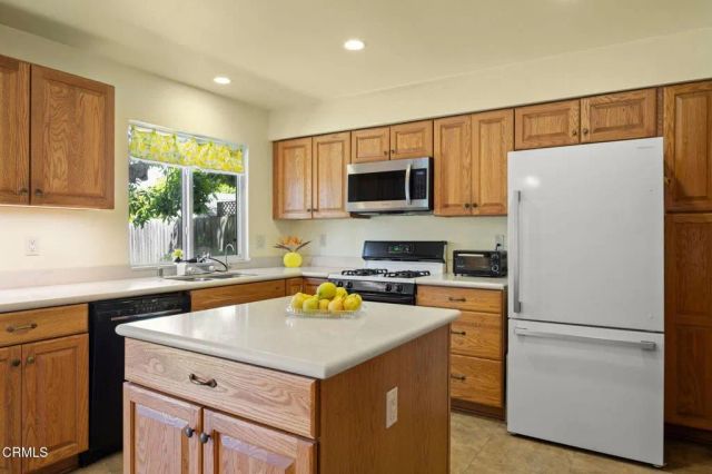 273 Brentwood Avenue, Ventura, CA 93003