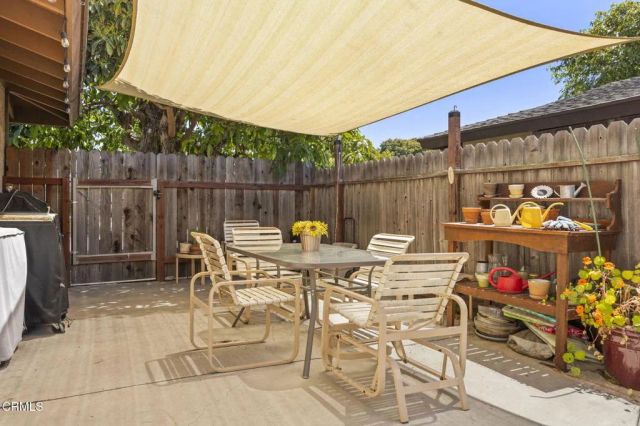 273 Brentwood Avenue, Ventura, CA 93003