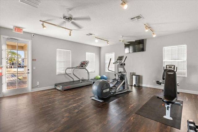 957 TUSCAN HILLS BOULEVARD, Davenport, FL 33897