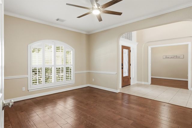 2107 Starlite Field Drive, Sugar Land, TX 77479