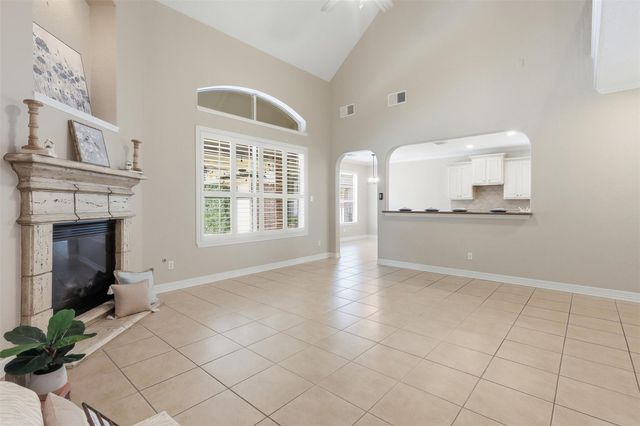 2107 Starlite Field Drive, Sugar Land, TX 77479