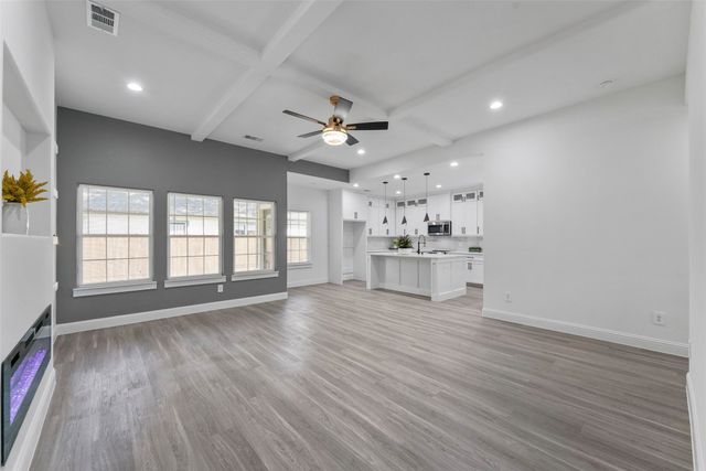 300 S 5th Street, Crandall, TX 75114