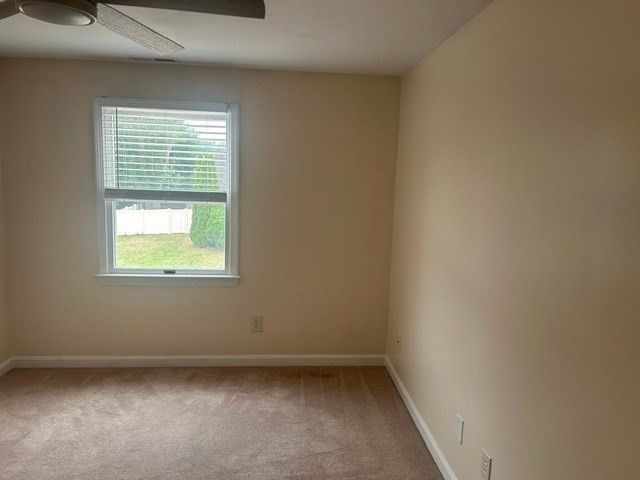 28 Farragut Street 2nd Fl., Lowell, MA 01854