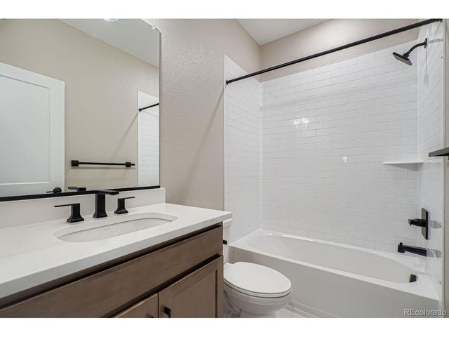 15538 W Washburn Ave 1-18, Lakewood, CO 80228