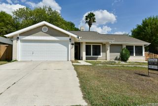 10314 Vigilante Trl, San Antonio, TX 78109