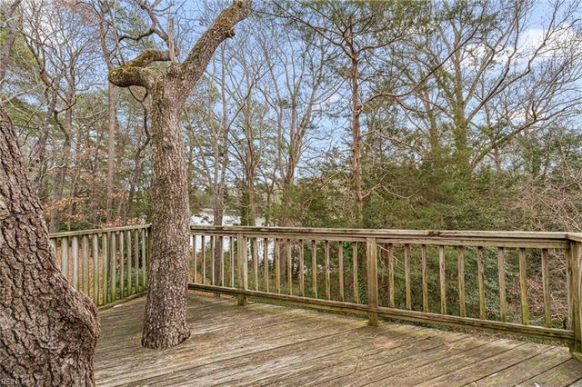 3795 Cedar Bush RD, Hayes, VA 23072