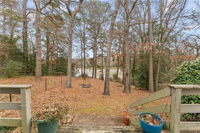 3795 Cedar Bush RD, Hayes, VA 23072