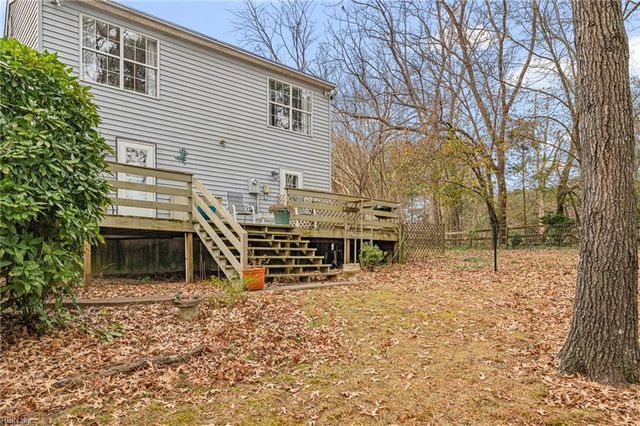 3795 Cedar Bush RD, Hayes, VA 23072