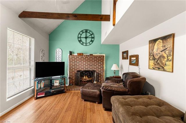 3795 Cedar Bush RD, Hayes, VA 23072