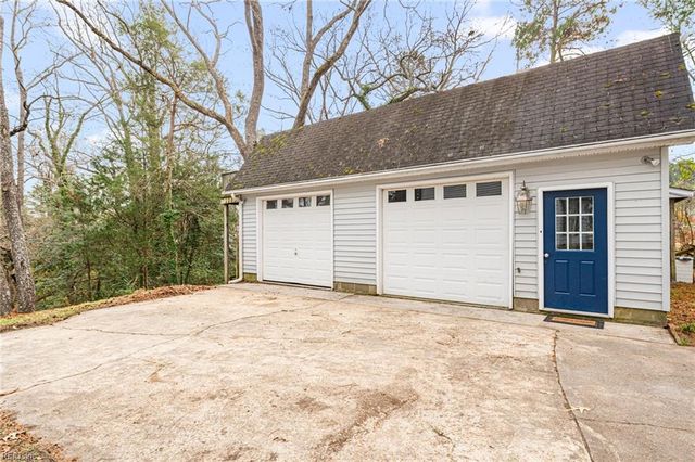 3795 Cedar Bush RD, Hayes, VA 23072