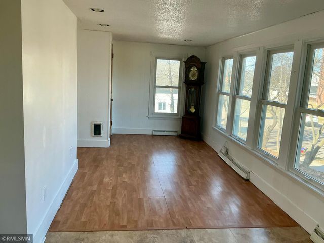 704 Mulberry Street W, Stillwater, MN 55082