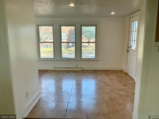 704 Mulberry Street W, Stillwater, MN 55082