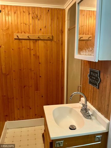 704 Mulberry Street W, Stillwater, MN 55082