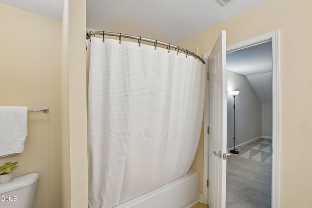807 Swan Neck Lane, Raleigh, NC 27615