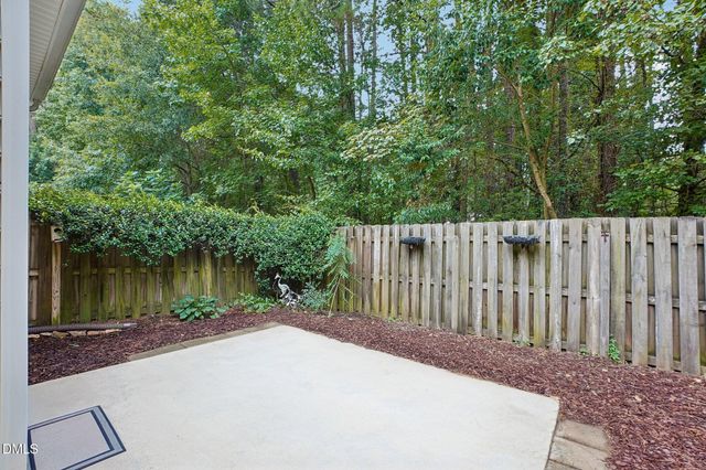807 Swan Neck Lane, Raleigh, NC 27615