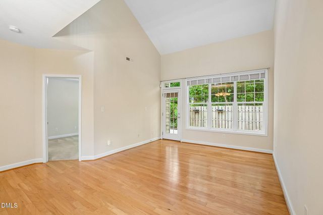 807 Swan Neck Lane, Raleigh, NC 27615