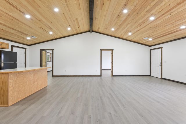 642 School Road, Rose Bud, AR 72137