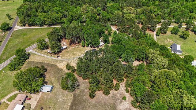 2792 Fm 49, Mineola, TX 75773