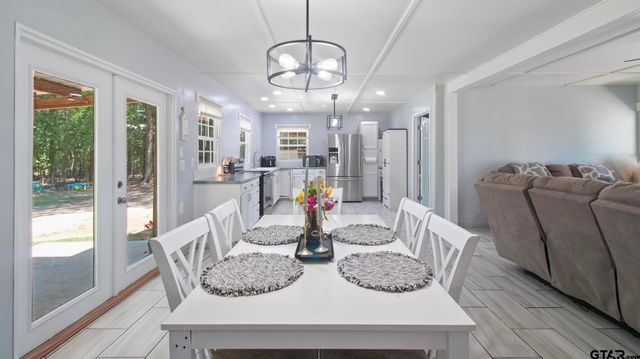 2792 Fm 49, Mineola, TX 75773