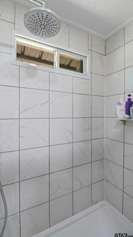 2792 Fm 49, Mineola, TX 75773