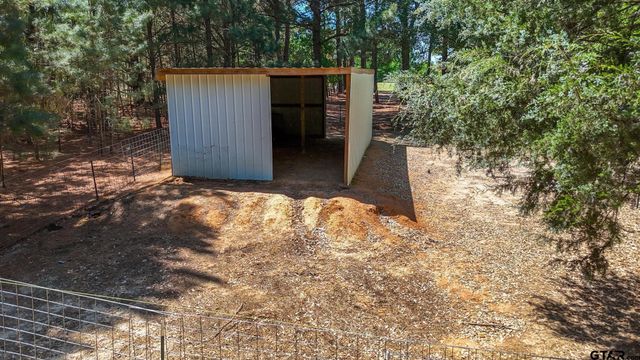 2792 Fm 49, Mineola, TX 75773