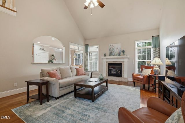 4913 Mashpee Lane, Apex, NC 27539