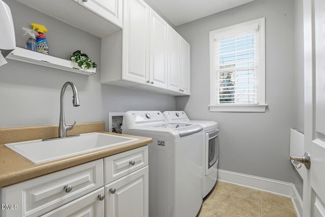 4913 Mashpee Lane, Apex, NC 27539