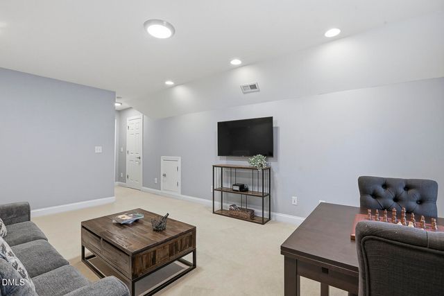 4913 Mashpee Lane, Apex, NC 27539