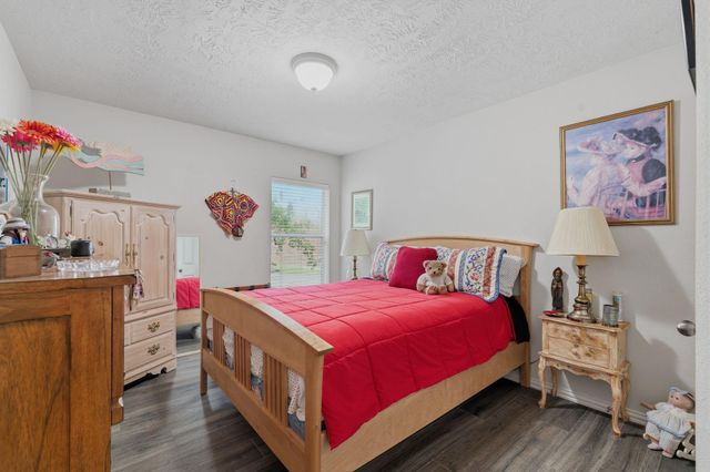 2 Camborn Place, The Woodlands, TX 77384