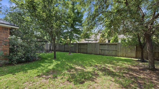 2 Camborn Place, The Woodlands, TX 77384