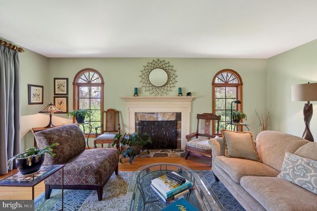 1675 WATERGLEN DR, West Chester, PA 19382