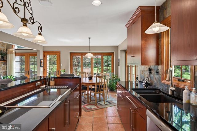 1675 WATERGLEN DR, West Chester, PA 19382