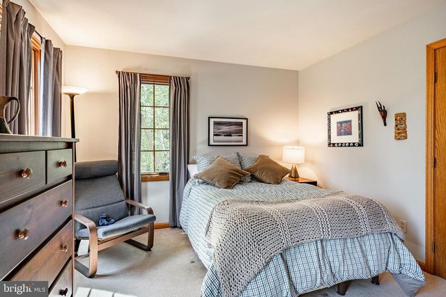 1675 WATERGLEN DR, West Chester, PA 19382