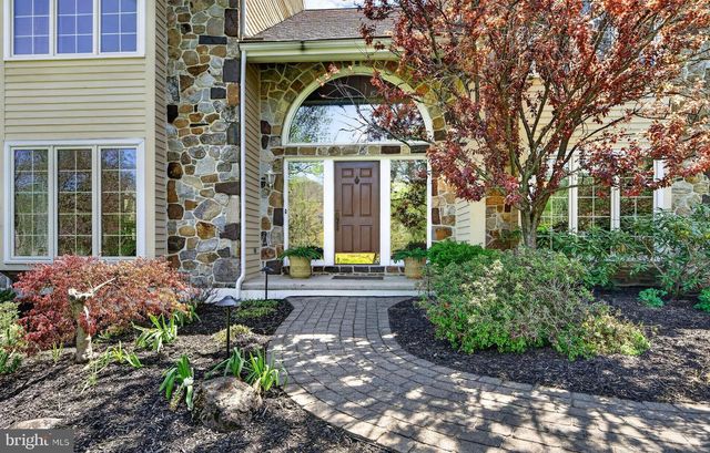 1675 WATERGLEN DR, West Chester, PA 19382