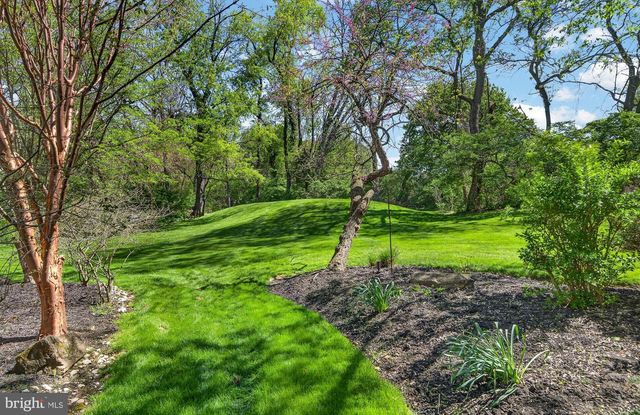 1675 WATERGLEN DR, West Chester, PA 19382