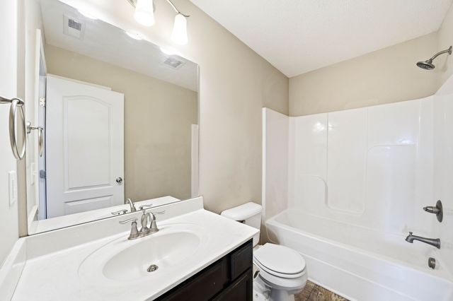 1103 Harmony Ln, La Vergne, TN 37086