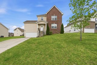 1103 Harmony Ln, La Vergne, TN 37086