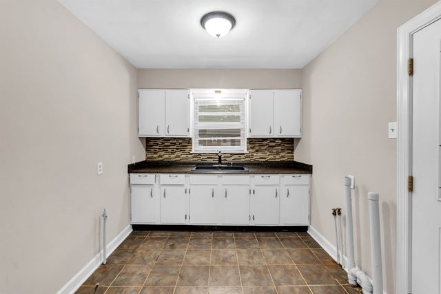 3515 VANUYS RD, Memphis, TN 38111