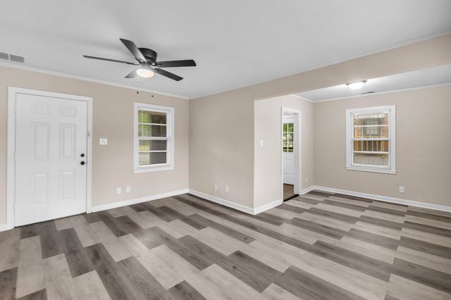 3515 VANUYS RD, Memphis, TN 38111