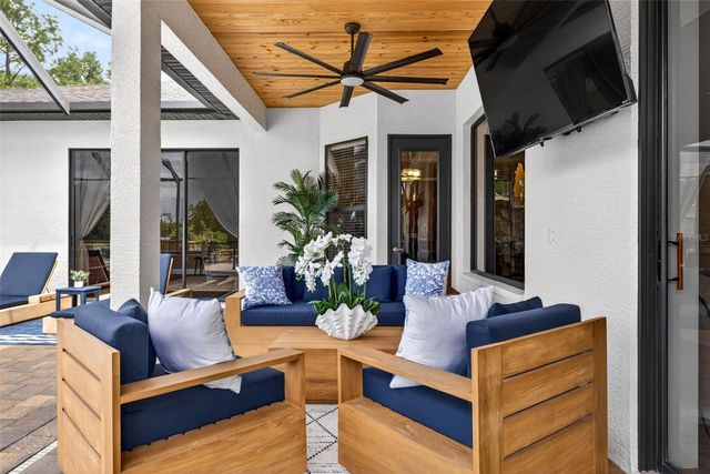 11311 GRANDVIEW DRIVE, Dade City, FL 33525